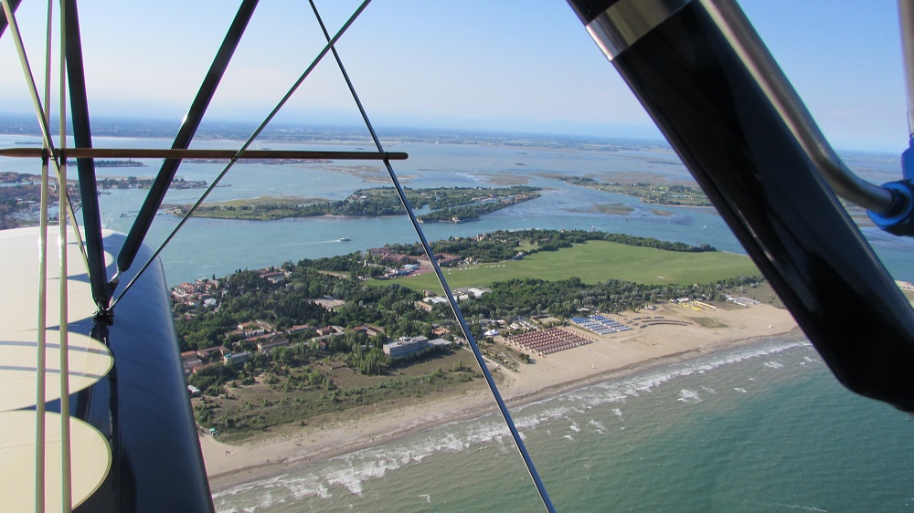 Along the lagunes of Venice